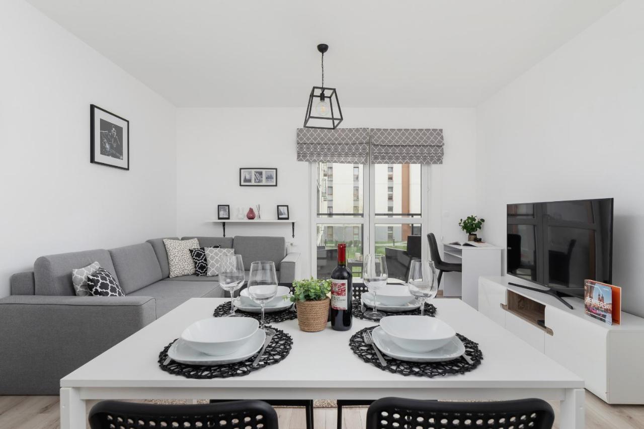 Krowodrza Apartment Premium With Balcony By Renters Prestige Krakow Luaran gambar