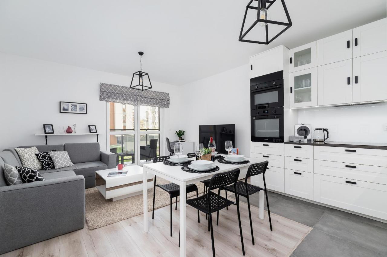 Krowodrza Apartment Premium With Balcony By Renters Prestige Krakow Luaran gambar
